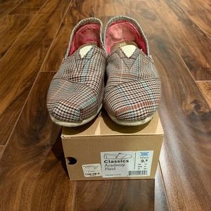 Toms size 9.5